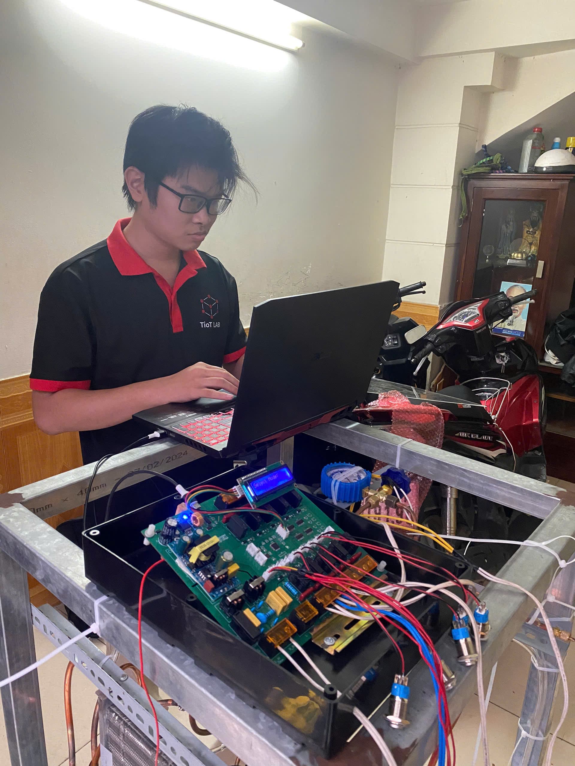 Bộ Điều Khiển Hệ Thống Gas Ô Tô - ảnh 2